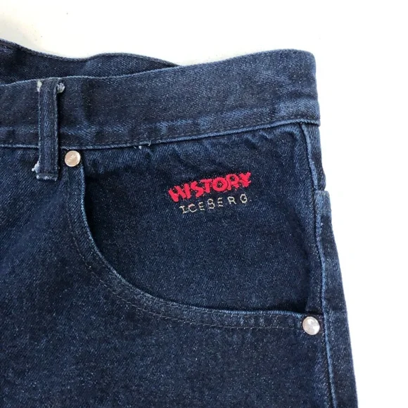 ICEBERG Jeans DAffy DUCK SIZE 36 Relaxed fit Rare
